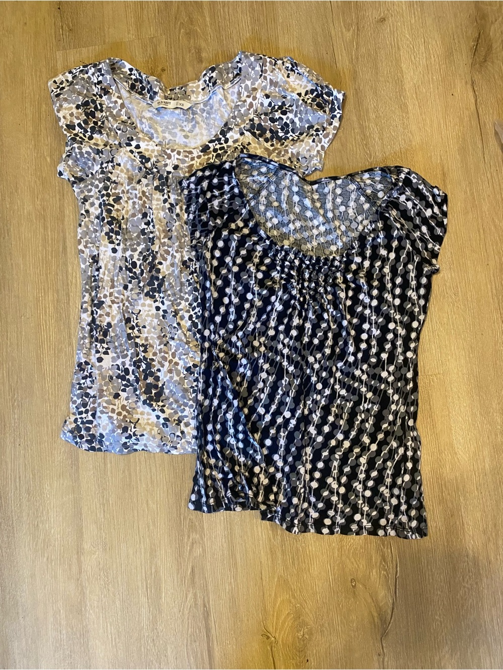 Old Navy / New York and Co. T-shirt Bundle 2